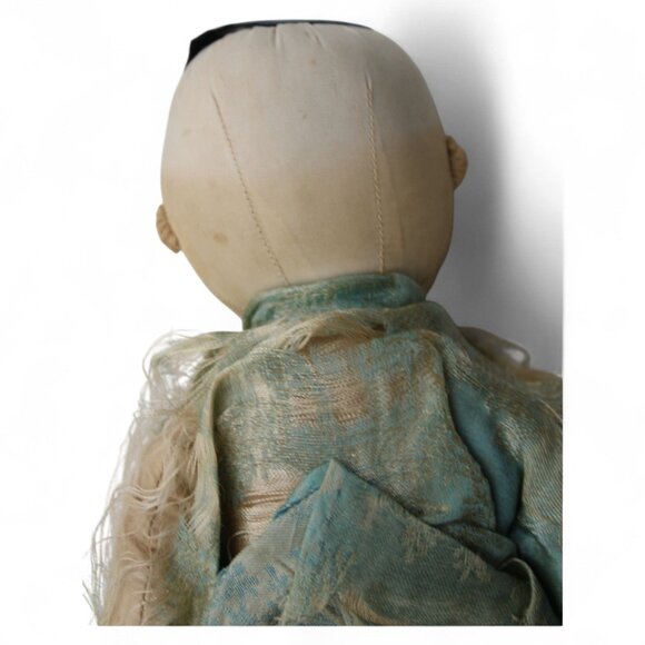 Vintage Handmade Cloth Doll In Traditional Asian Outfit - Picture 3 of 10